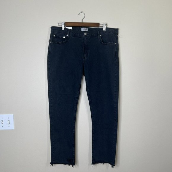 NEW AGOLDE Jeans Toni Mid Rise Straight Leg Raw Hem in Black Feral Wash Size 32 - Picture 4 of 12